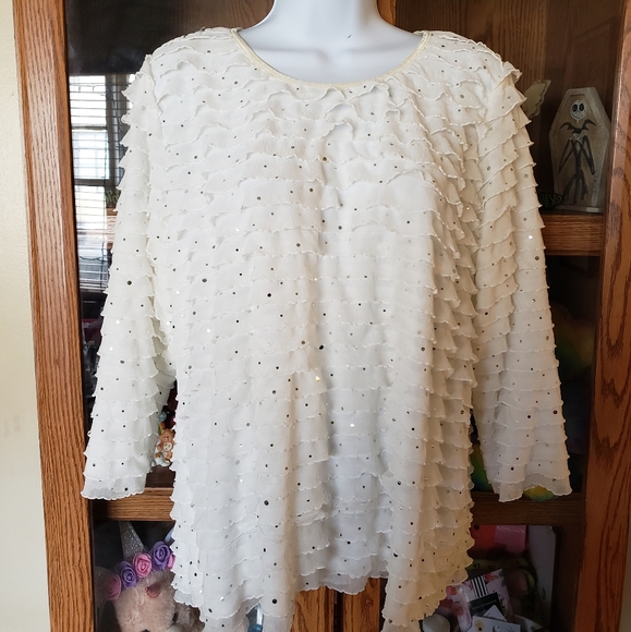 Elementz Tops - White sparkle glitter top💕